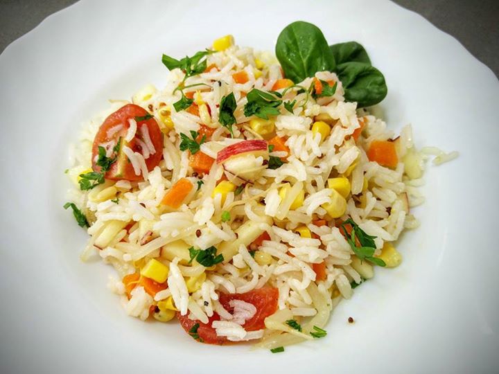 Ensalada de arroz perfumado