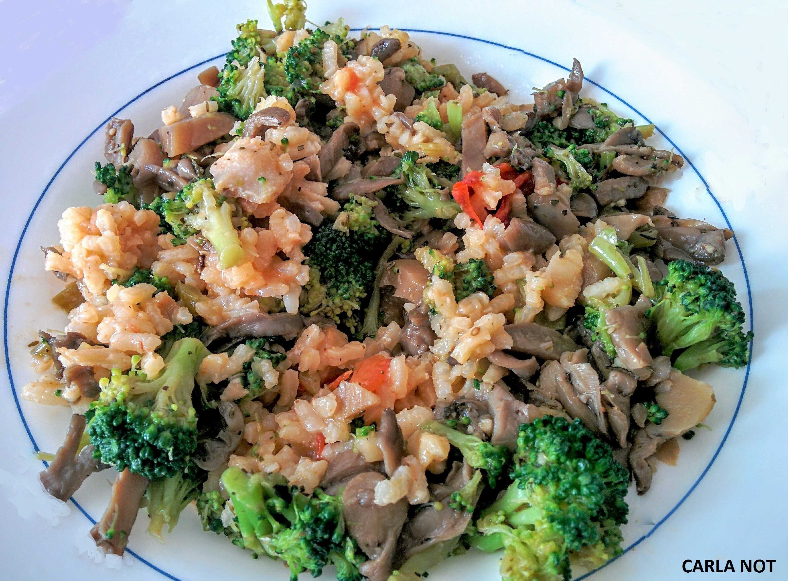 Brócoli con champiñones y arroz