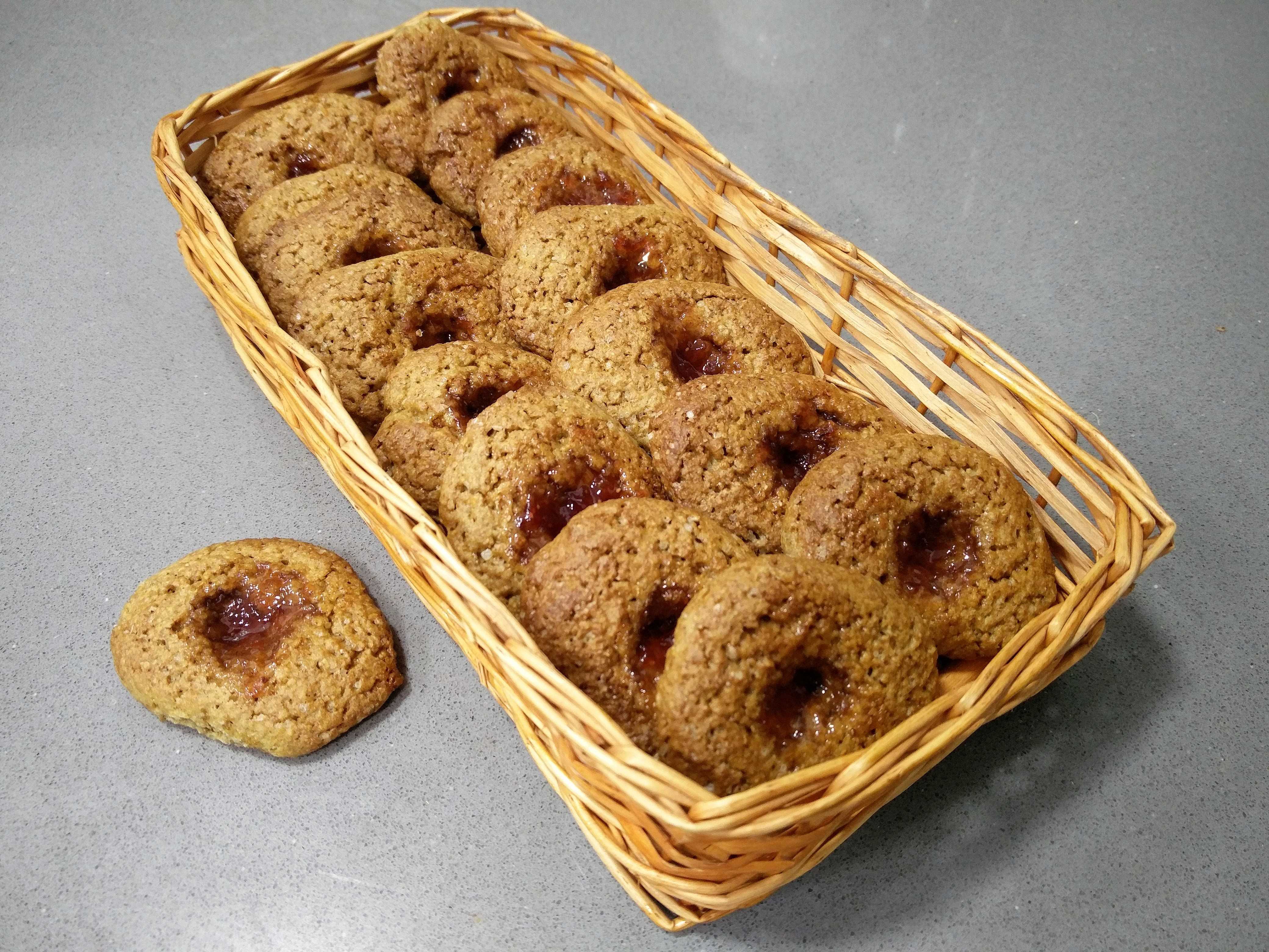 Galletas integrales con mermelada