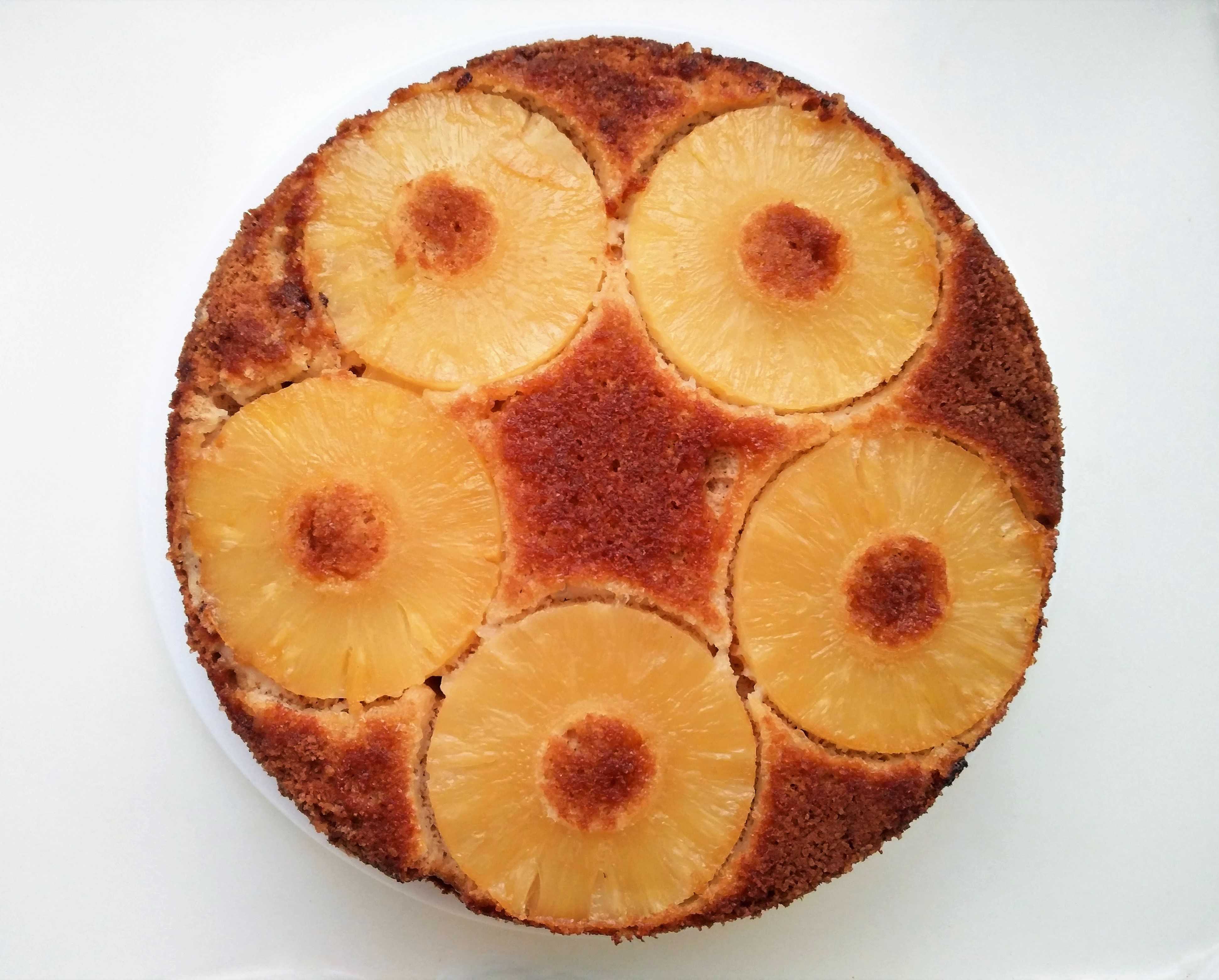 Tarta de piña Tahití