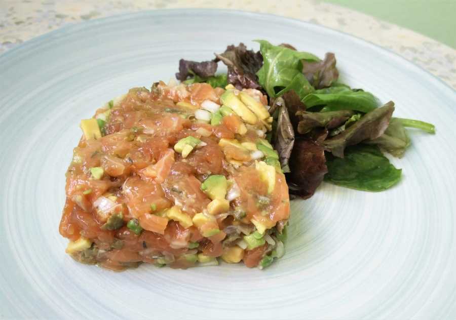 Tartar de salmón