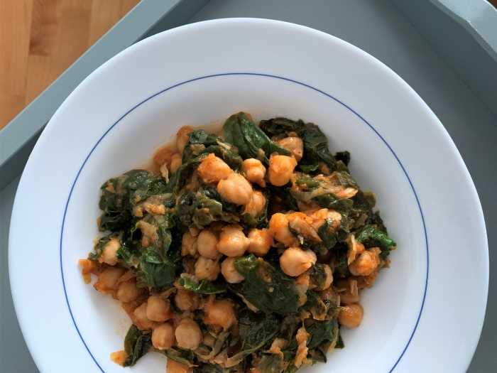 Garbanzos con espinacas