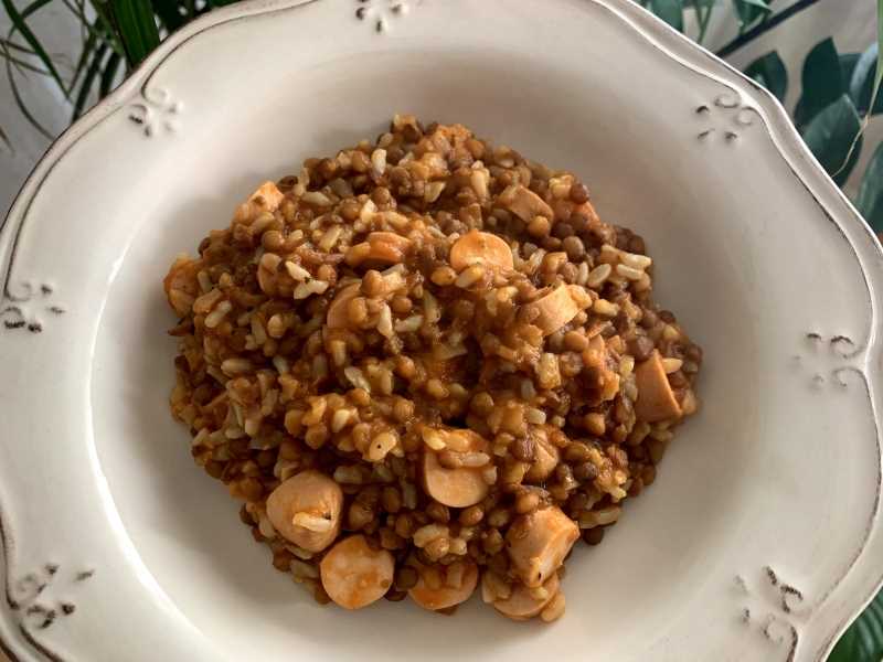 Arroz integral con lentejas y tofu