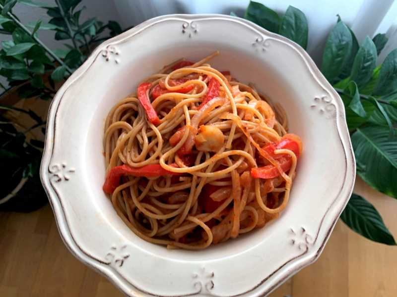 Pasta integral con verduras